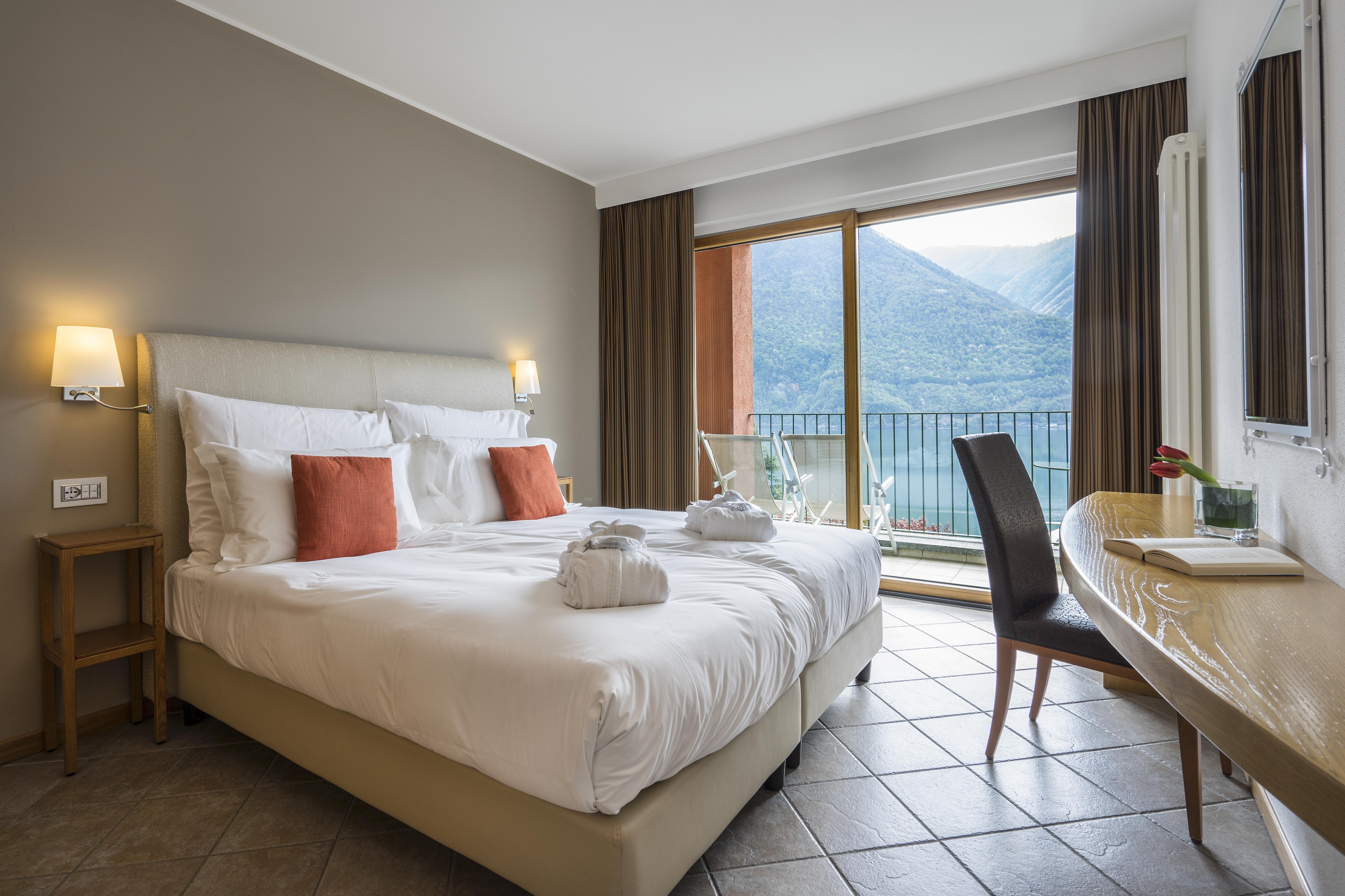Parco San Marco Lifestyle Beach Resort Porlezza Exterior foto